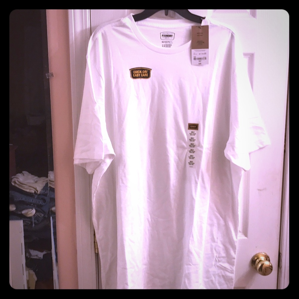 Foundry Mens XXX Short Sleeve Quick Dri